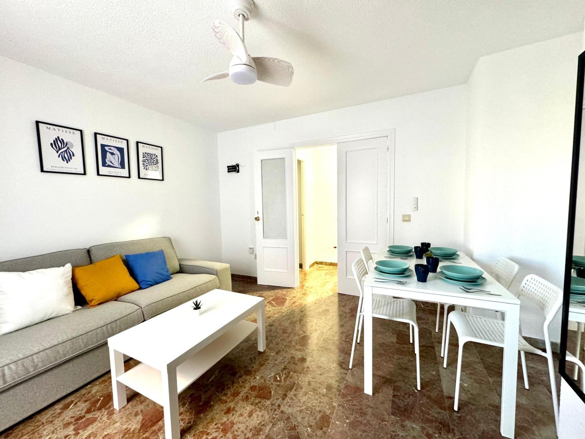 Beautiful & Sunny Apartment Málaga Extérieur photo